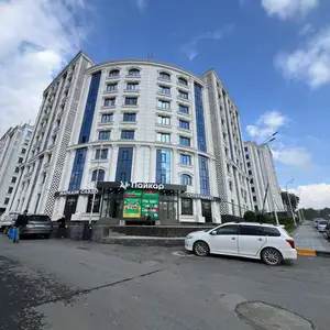 3-комн. квартира, 2 этаж, 177 м², Сафо, Парк Истиклолият