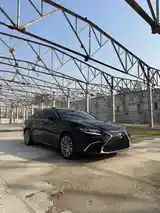 Lexus ES series, 2014-2