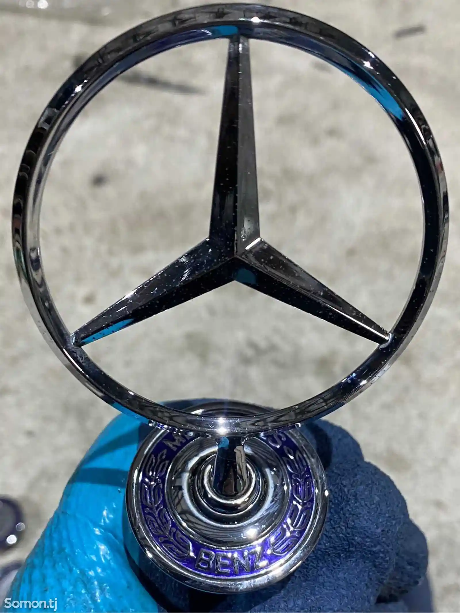 Знак для капота от Mercedes-Benz-1