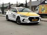 Hyundai Elantra, 2017-6