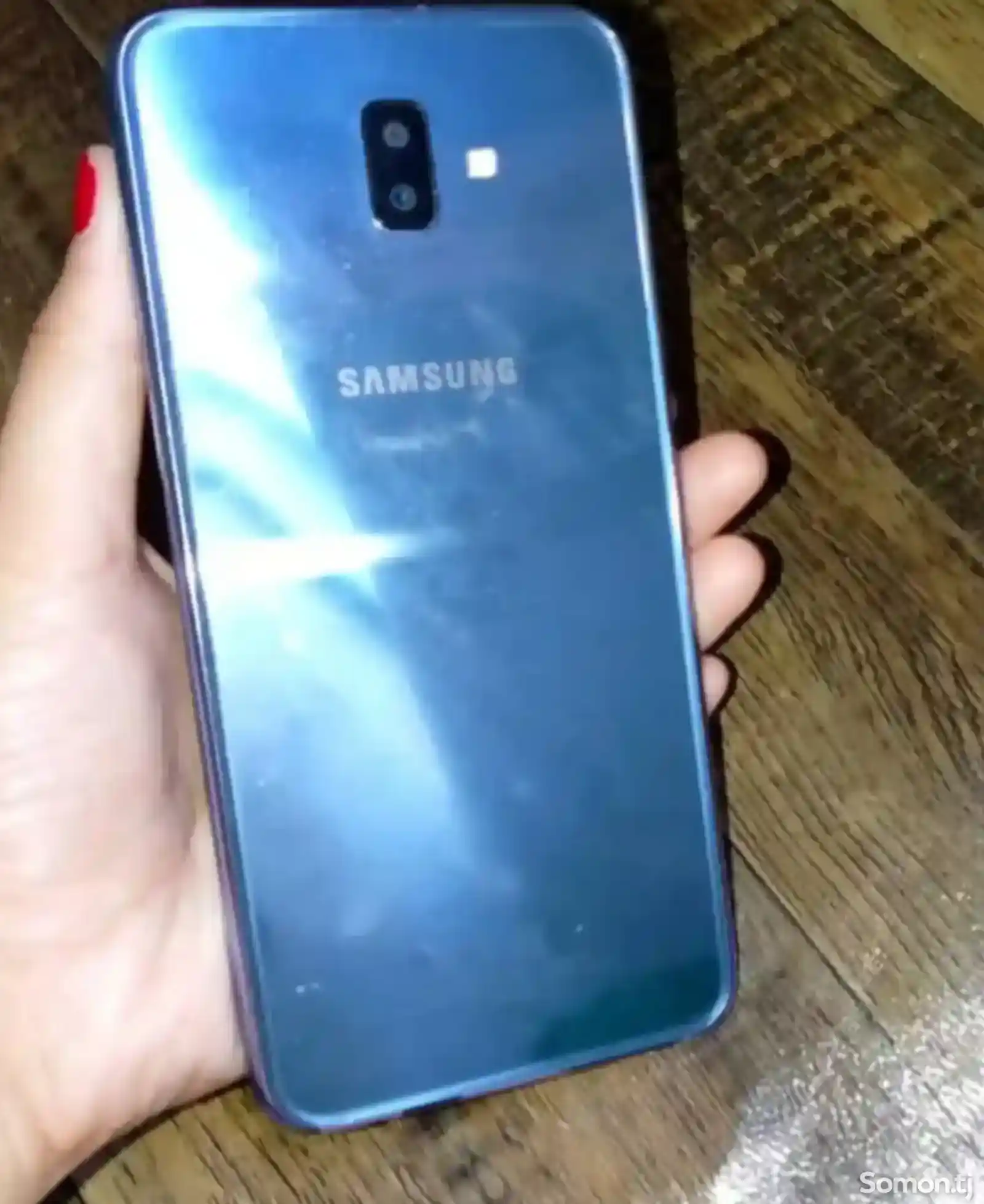 Samsung Galaxy j6 plus-2