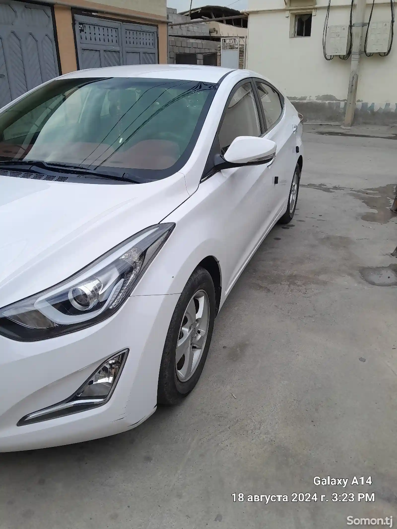 Hyundai Avante, 2015-1