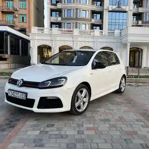 Volkswagen Golf, 2013