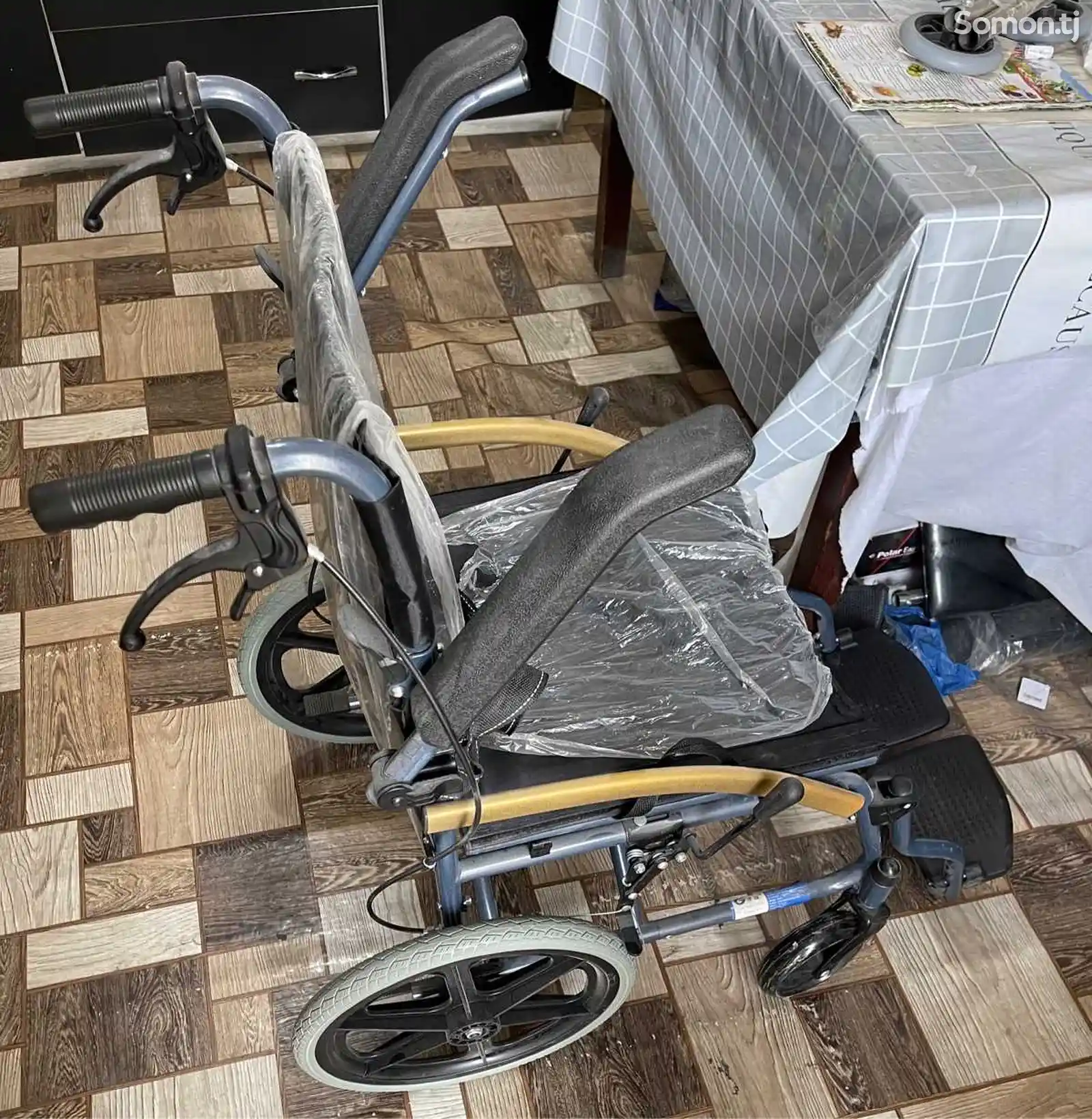 Детская инвалидная коляска-4