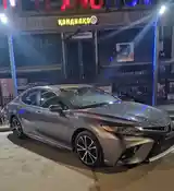 Toyota Camry, 2018-3