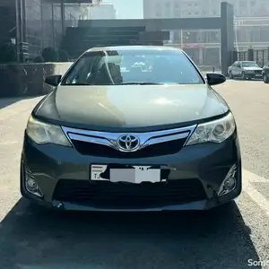 Toyota Camry, 2012