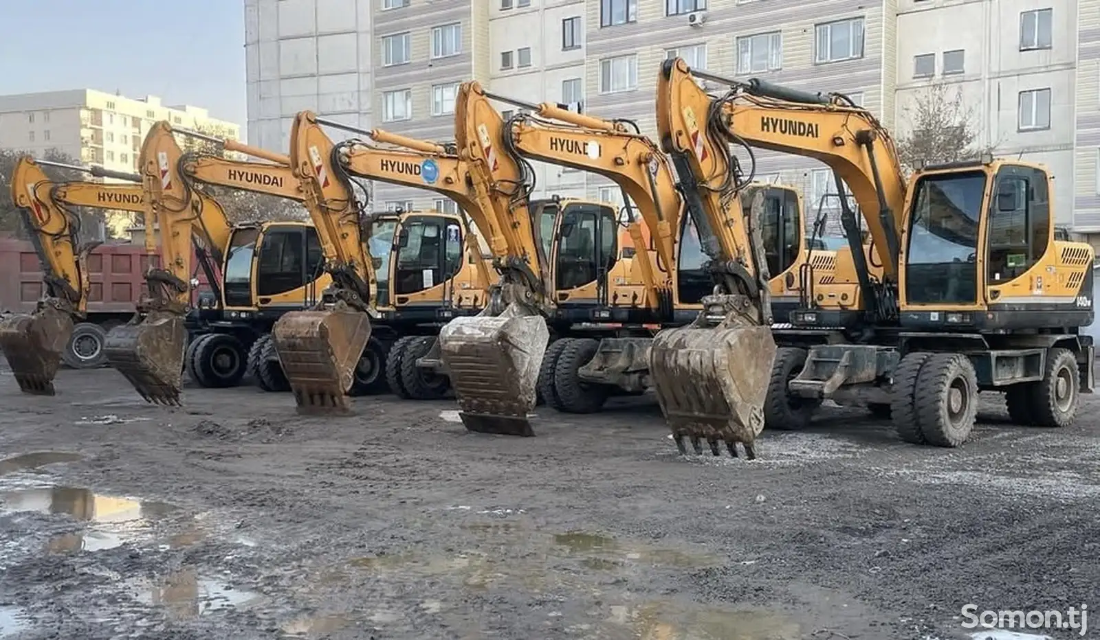 Экскаватор Hyundai R140W