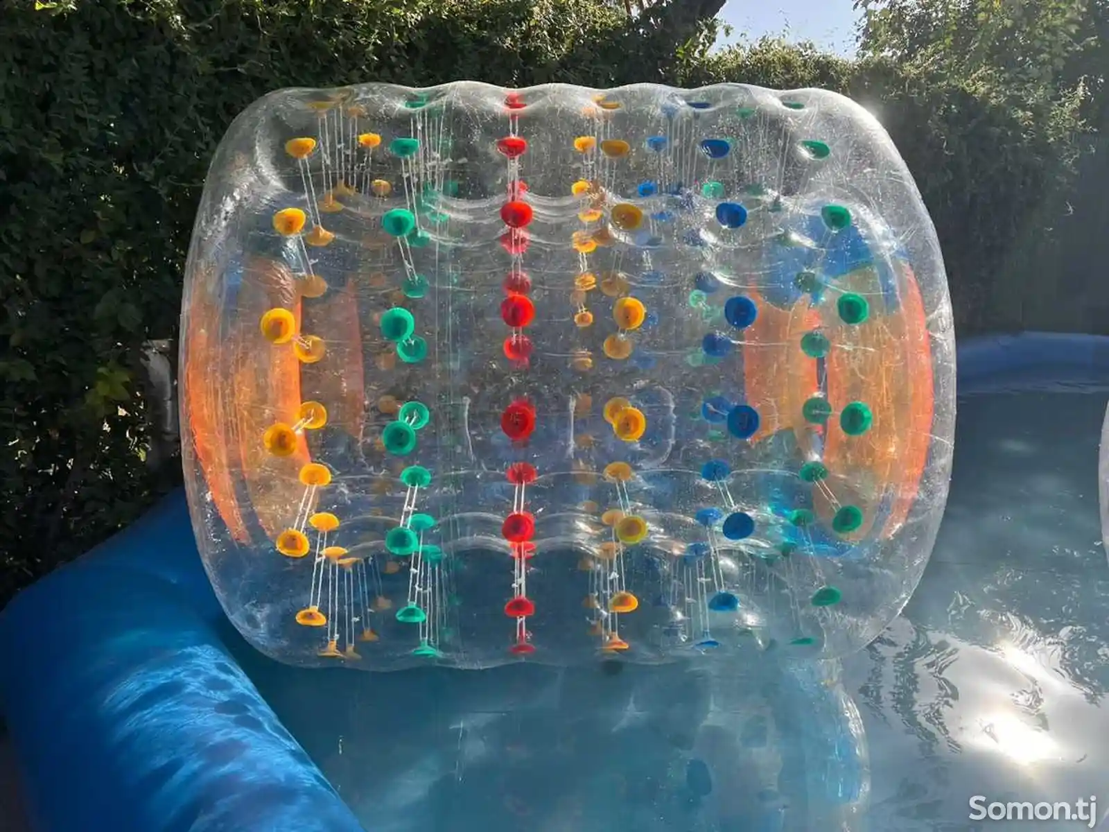 Надувной шарик для бассейна-1