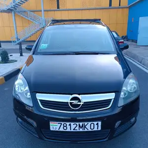 Opel Zafira, 2008