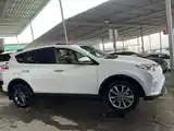 Toyota RAV 4, 2019-3