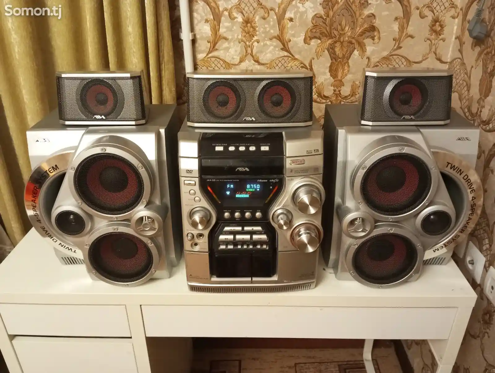 Музыкальный центр Aiwa CX-JD5-1