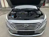 Hyundai Sonata, 2015-4