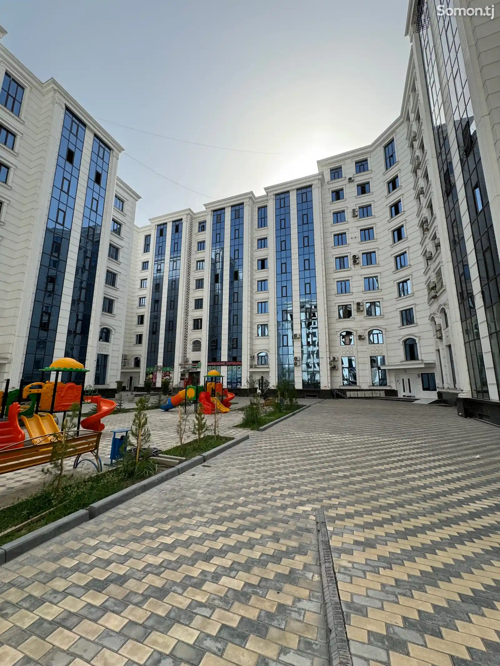 3-комн. квартира, 2 этаж, 78 м², И. Сомони-1