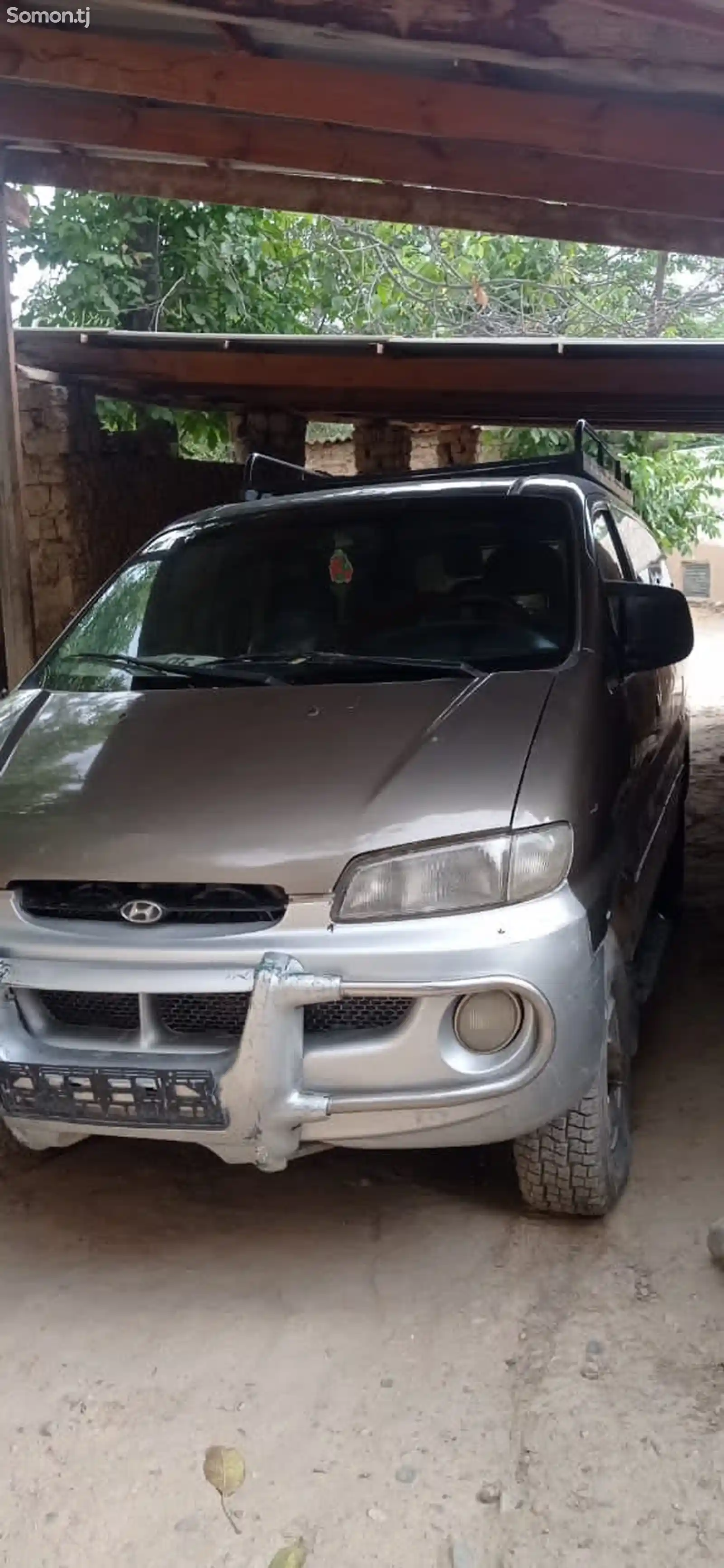 Микроавтобус Hyundai Starex , 2001-1