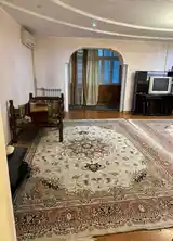 3-комн. квартира, 1 этаж, 95м², Исмоили Сомони-9