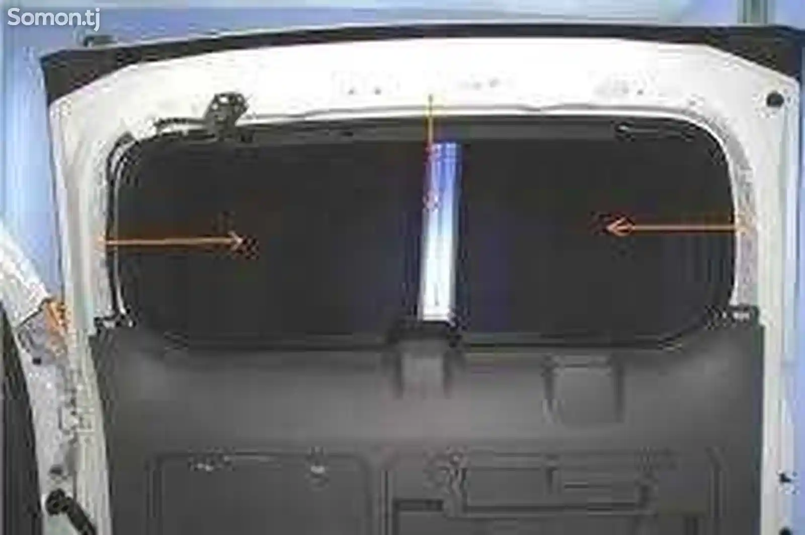 Задняя дверь на Toyota Land Cruiser Prado 150-3