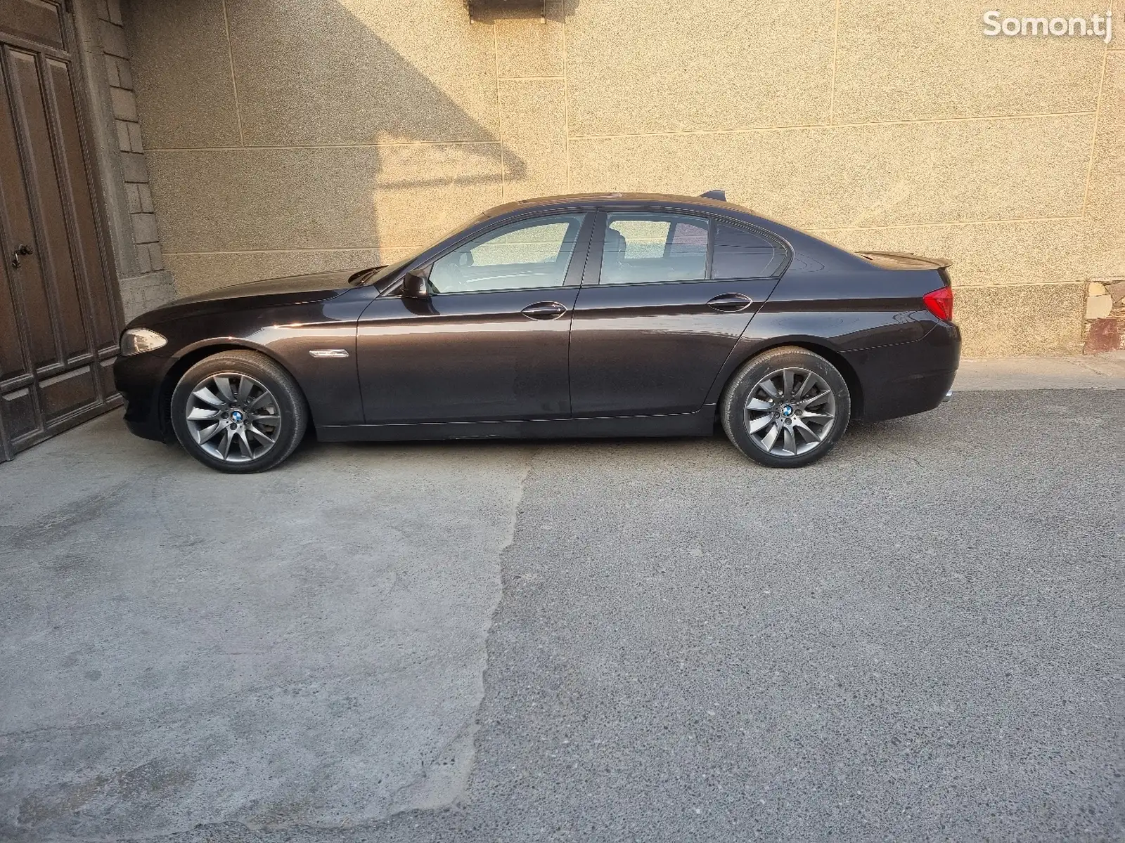 BMW 5 series, 2011-1