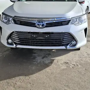 Toyota Camry, 2015