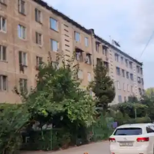 4-комн. квартира, 5 этаж, 68 м², 82 мкр