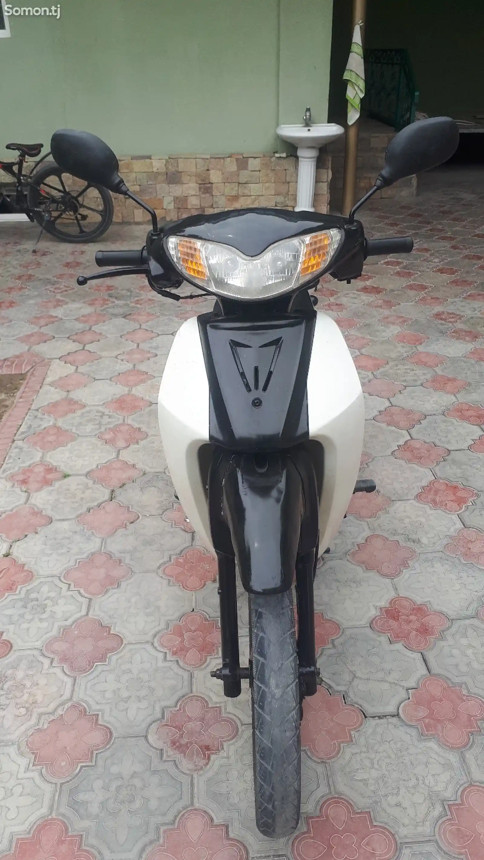 Скутер Honda-3