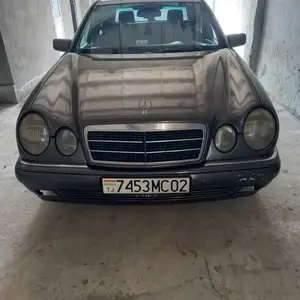 Mercedes-Benz E class, 1996