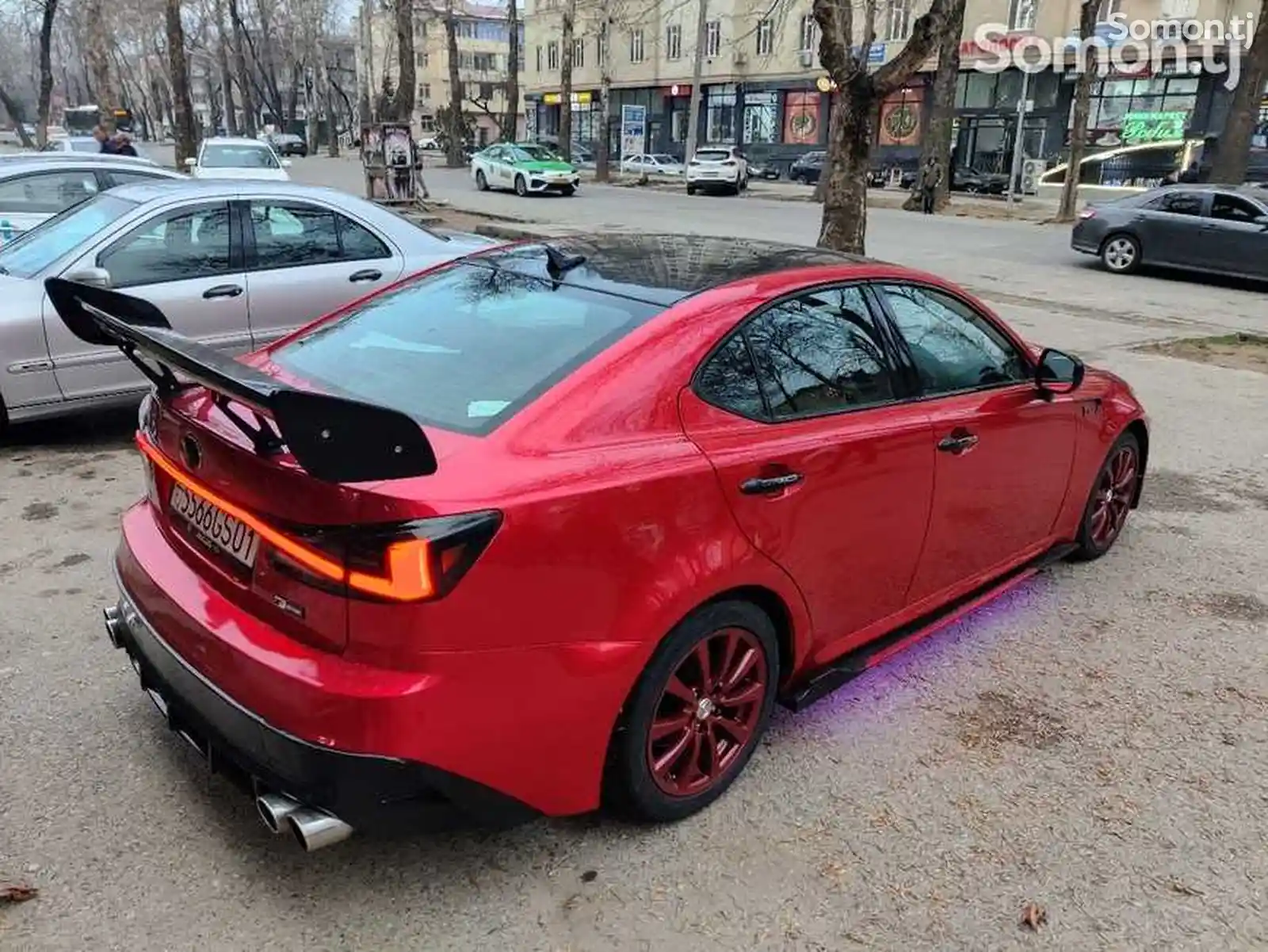 Задний бампер Lexus IS 250 2008-3