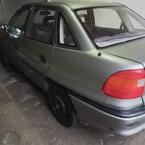 Opel Astra F, 1992