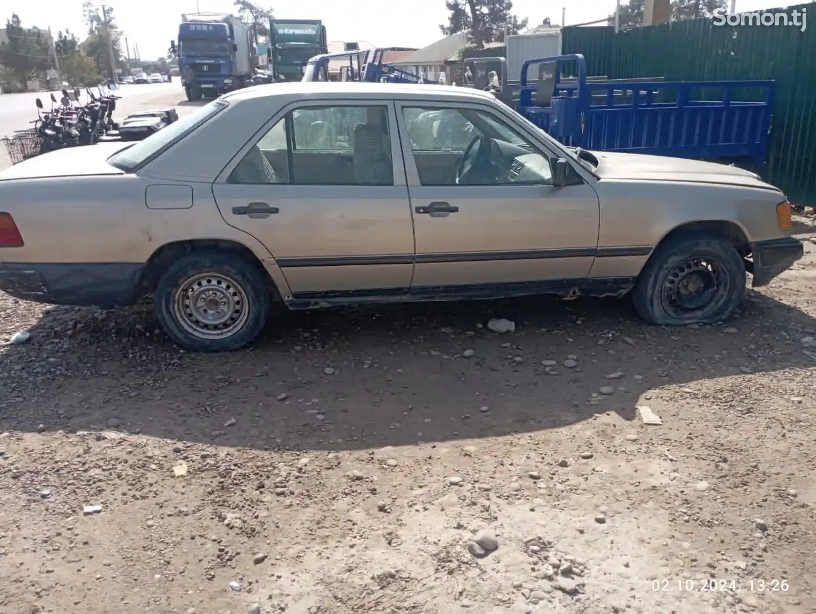 Mercedes-Benz W124, 1988-1