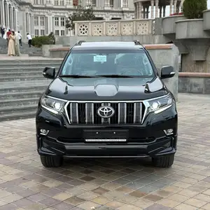 Toyota Land Cruiser Prado, 2023