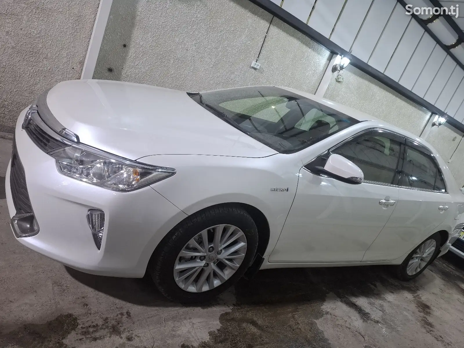 Toyota Camry, 2016-1