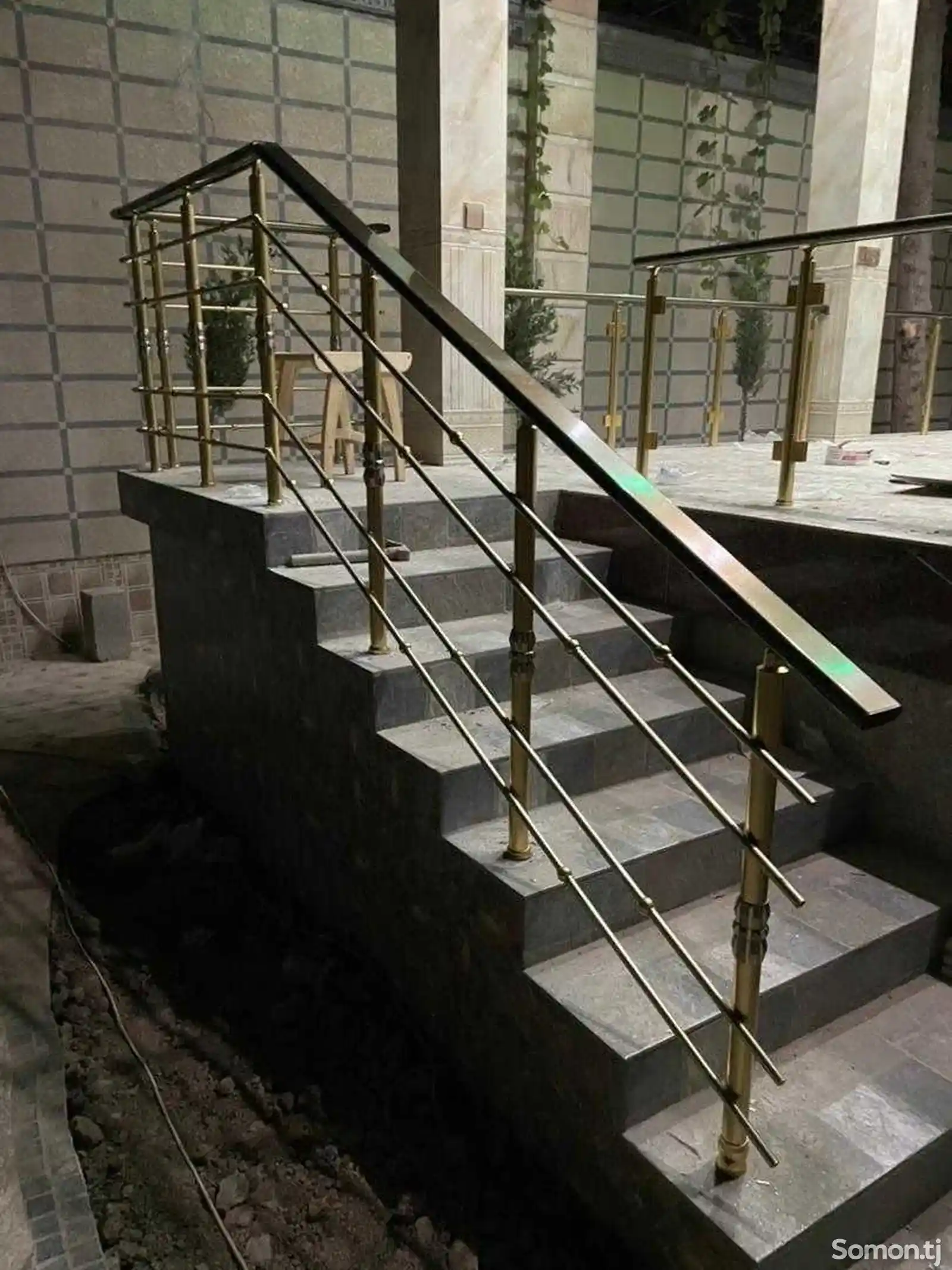 Перила для лестниц из оргстекла алюминия на заказ-4