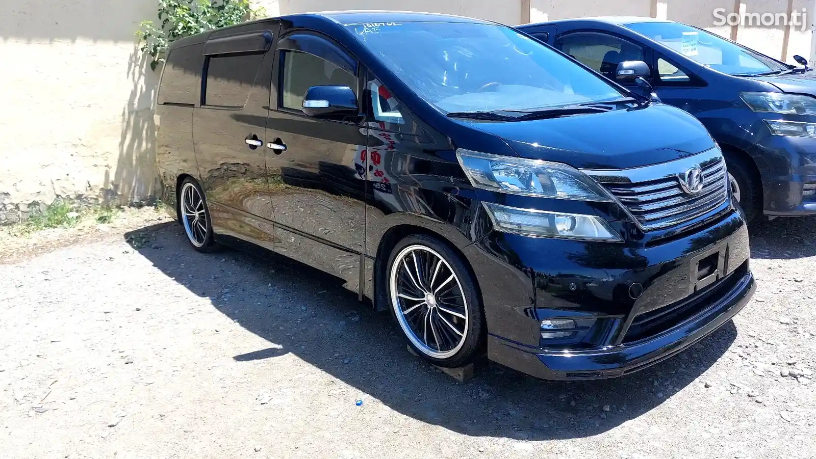 Toyota Vellfire, 2014-8