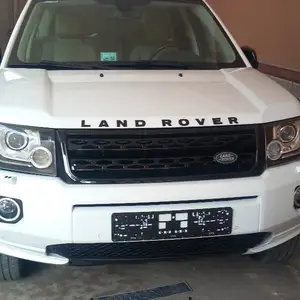 Land Rover LR2, 2015