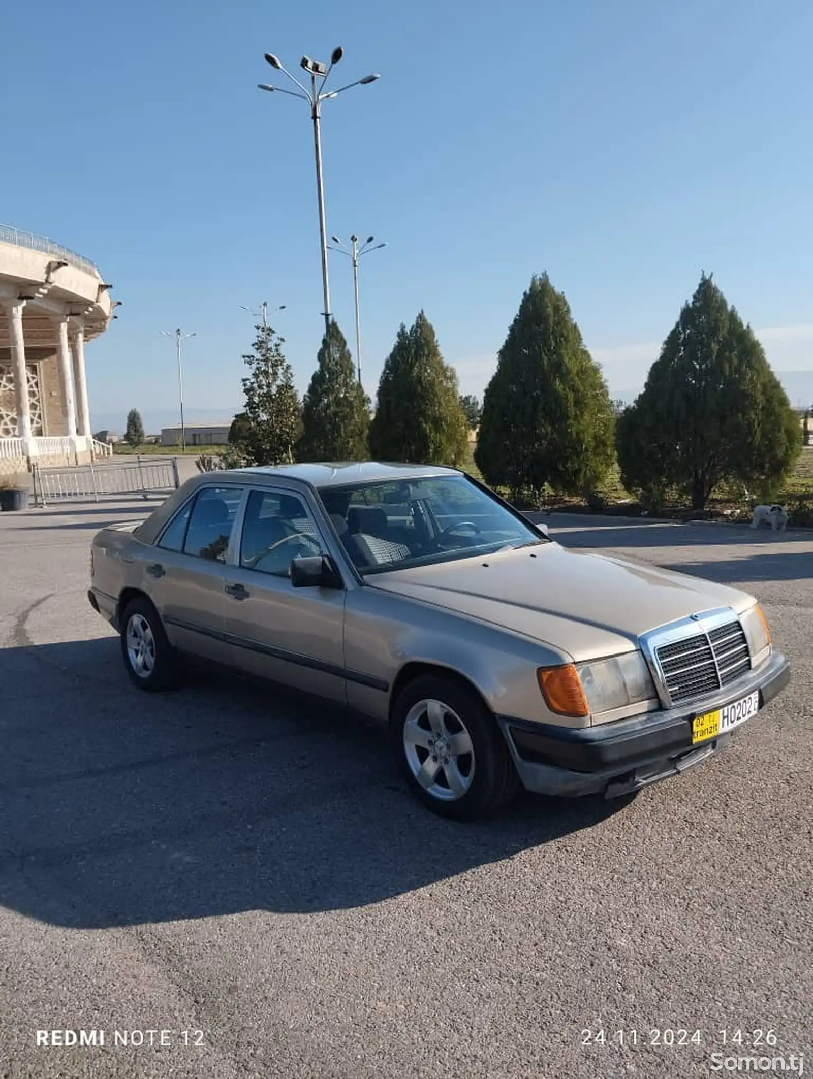 Mercedes-Benz E class, 1988-1