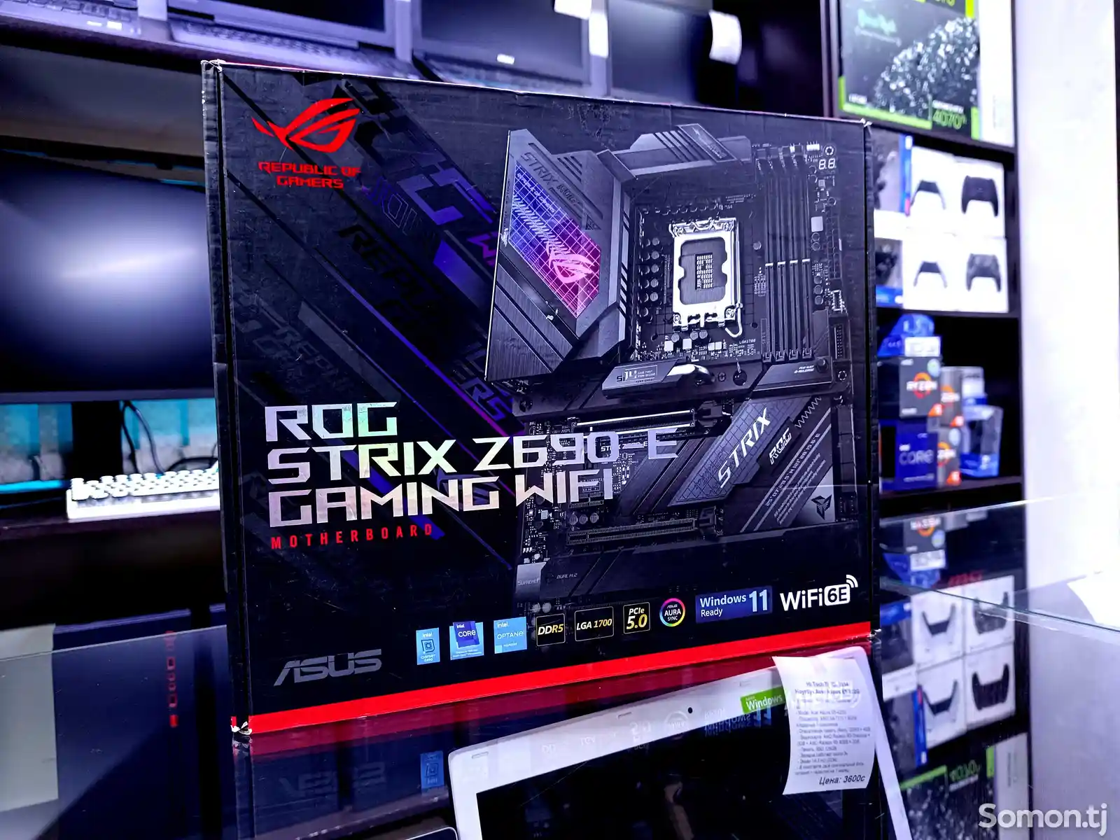 Материнская Плата Asus Rog Strix Z690-E Gaming Wi-Fi DDR5-2