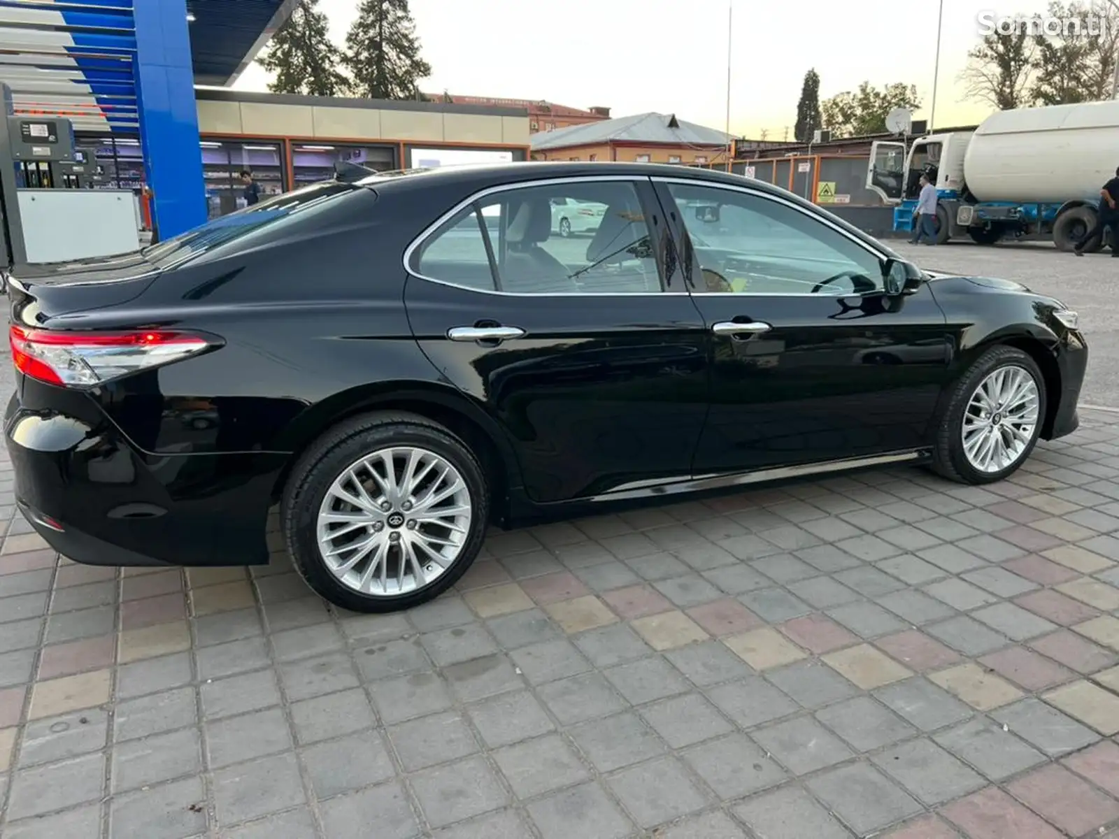 Toyota Camry, 2019-3