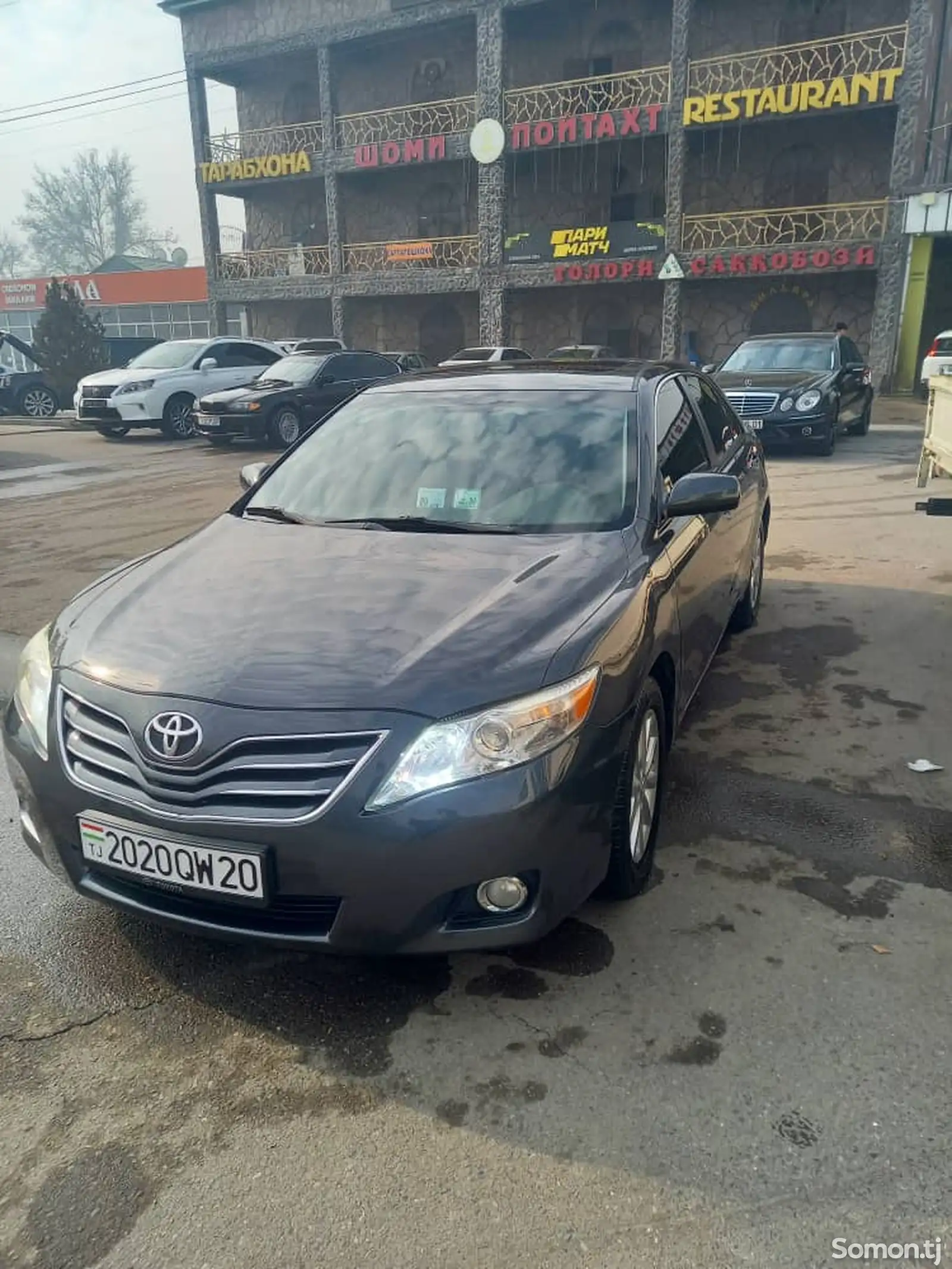 Toyota Camry, 2010-1