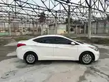 Hyundai Elantra, 2012-4