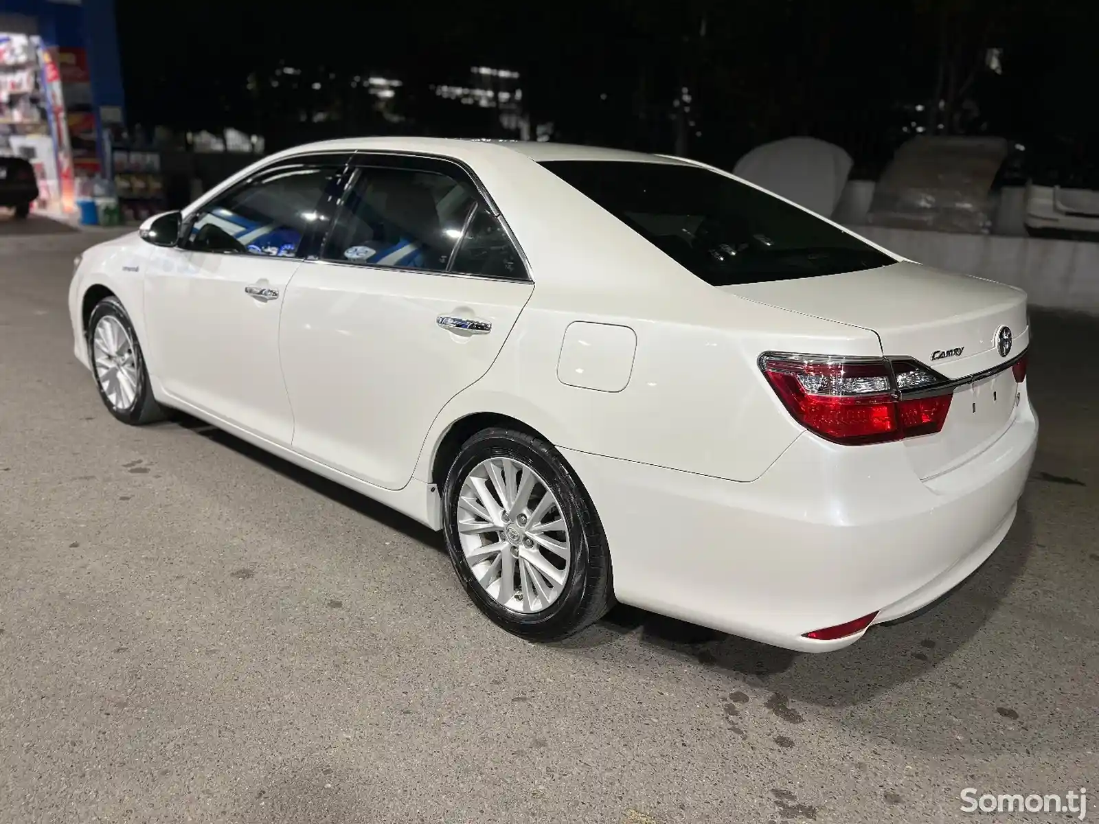 Toyota Camry, 2015-5