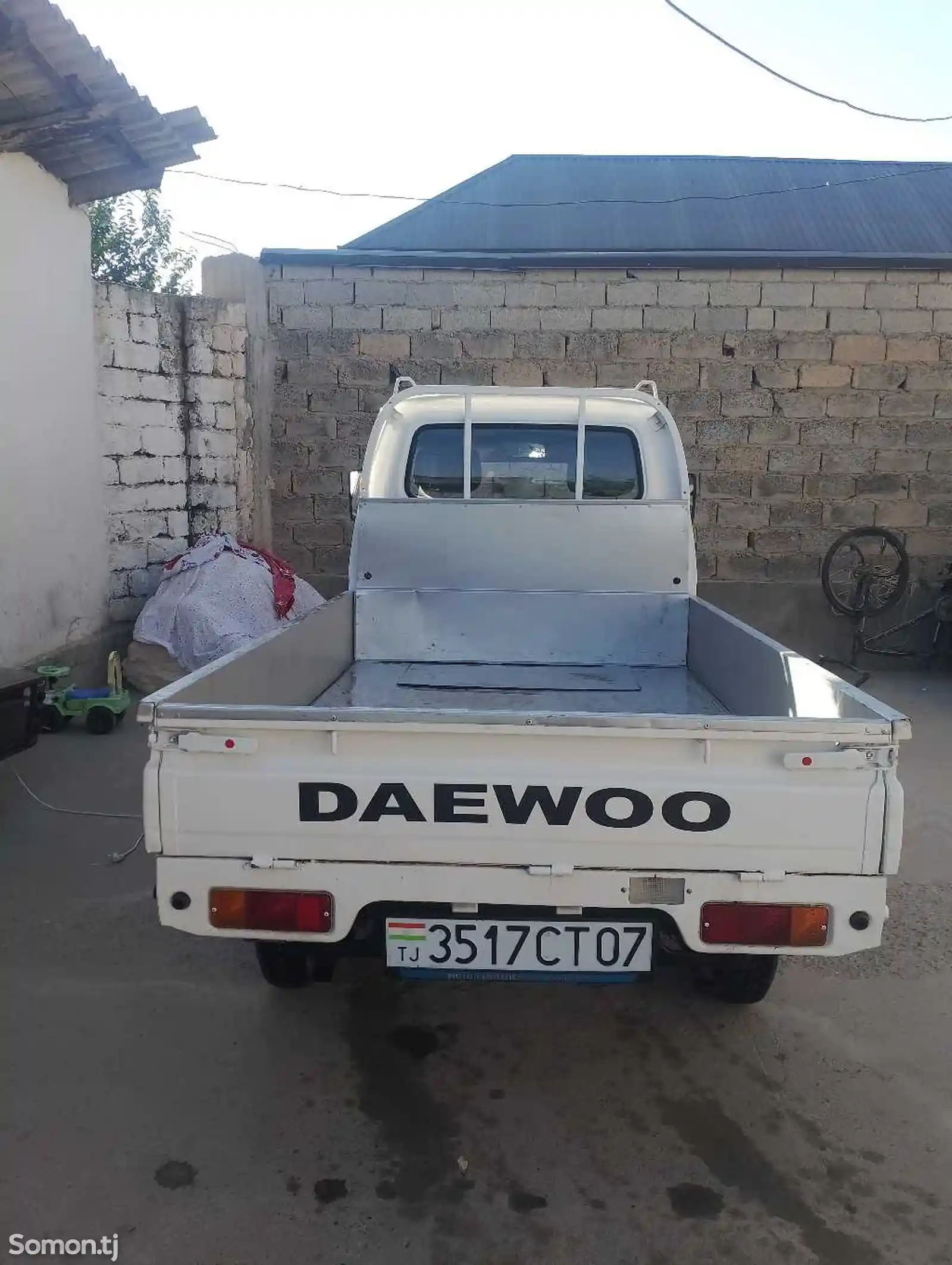 Бортовой автомобиль Daewoo Labo, 2010-2