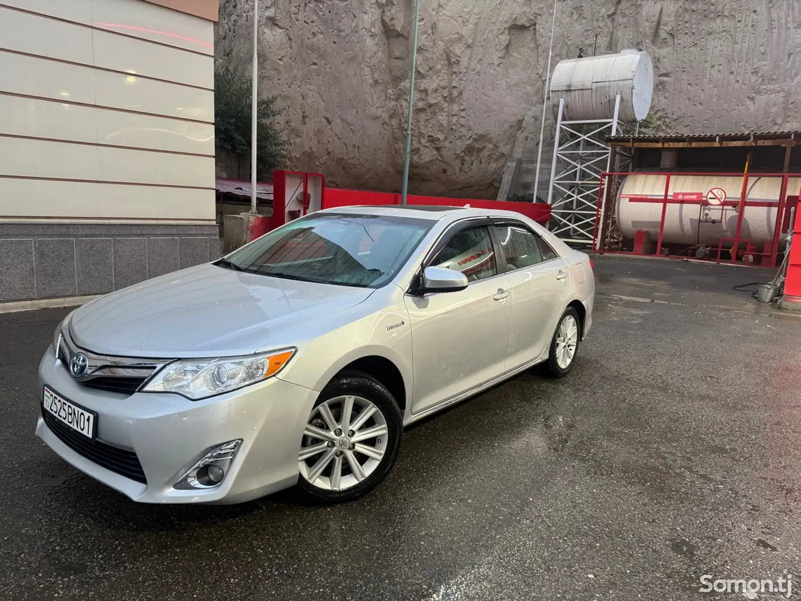 Toyota Camry, 2013-1