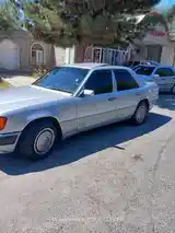 Mercedes-Benz W124, 1988-7