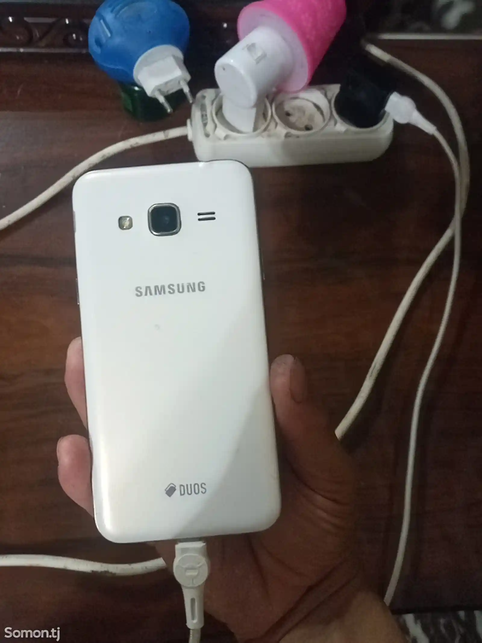 Samsung Galaxy J3-2