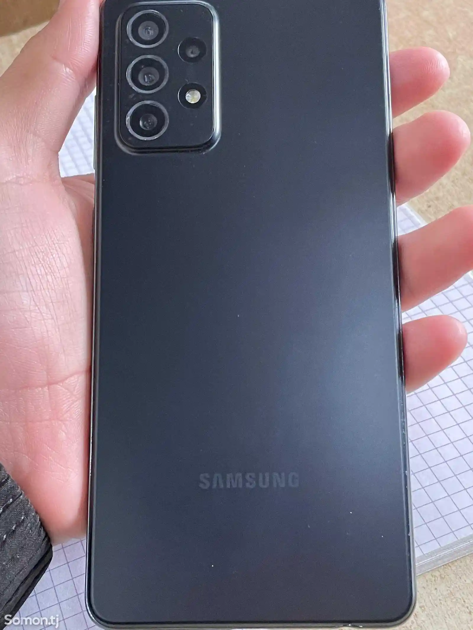 Samsung Galaxy A72-2