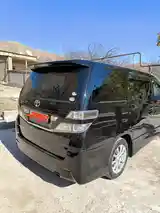 Toyota Vellfire, 2010-13