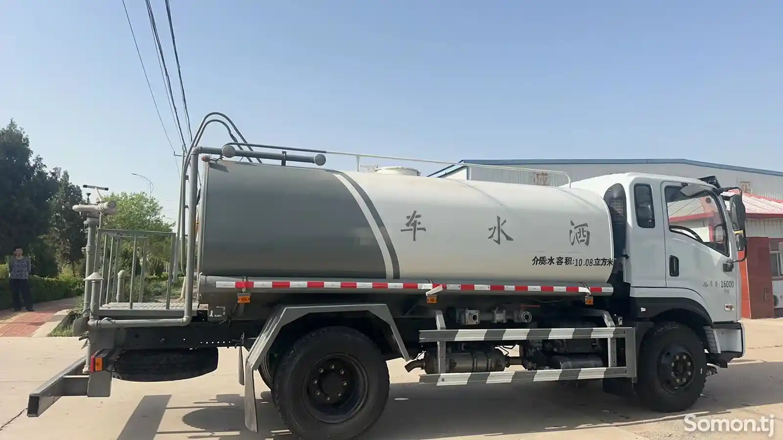 Водовоз Dongfeng 10 тонн на заказ-9
