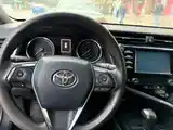 Toyota Camry, 2018-4