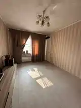 4-комн. квартира, 9 этаж, 93 м², Зарафшон-12