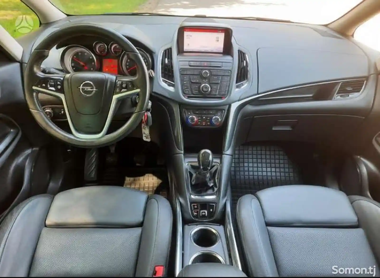 Opel Zafira, 2015-7