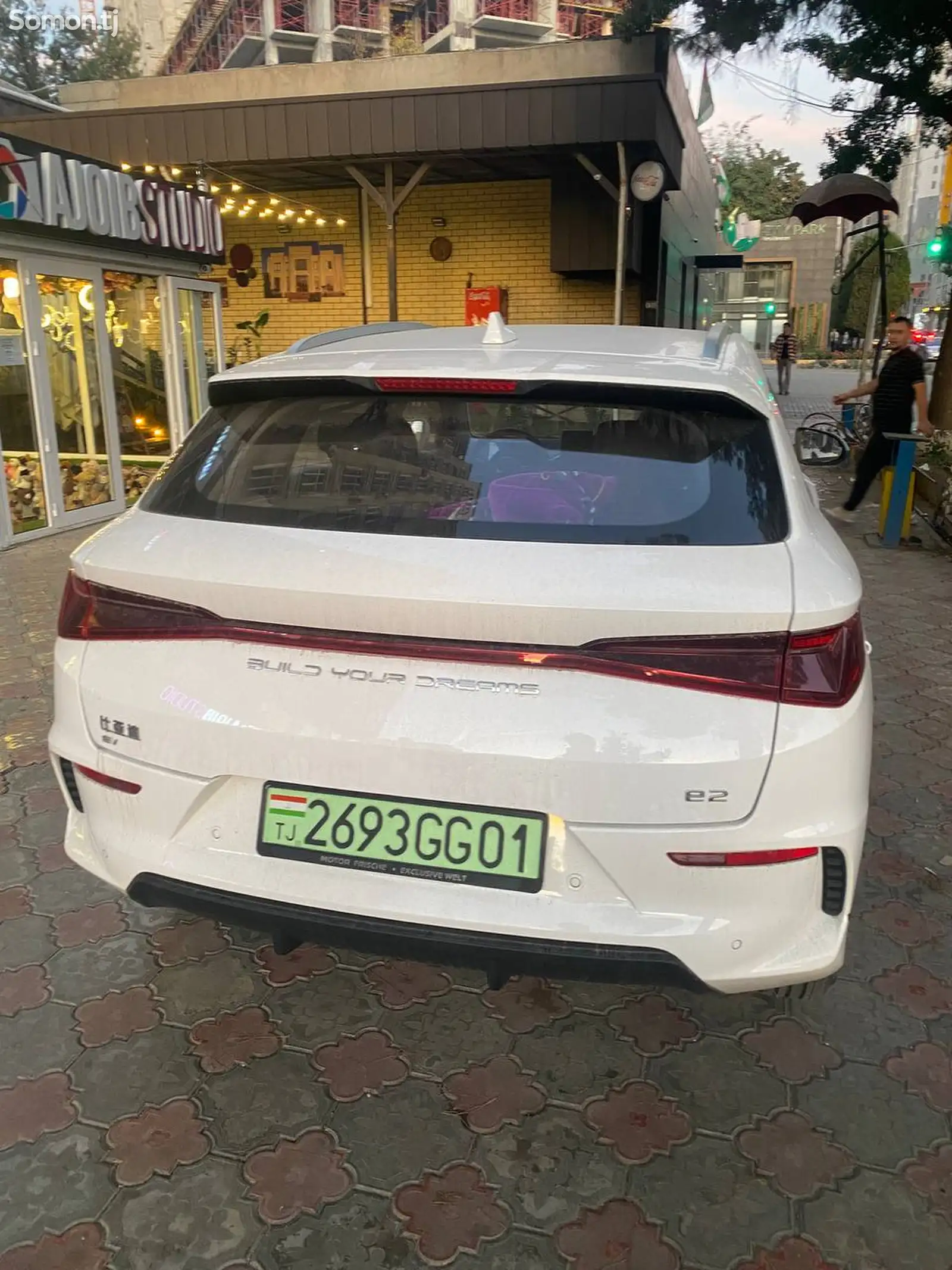 BYD E2, 2024-1